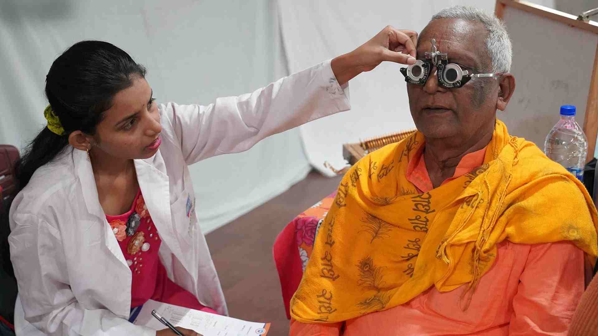 Swami Mukundananda Pictures