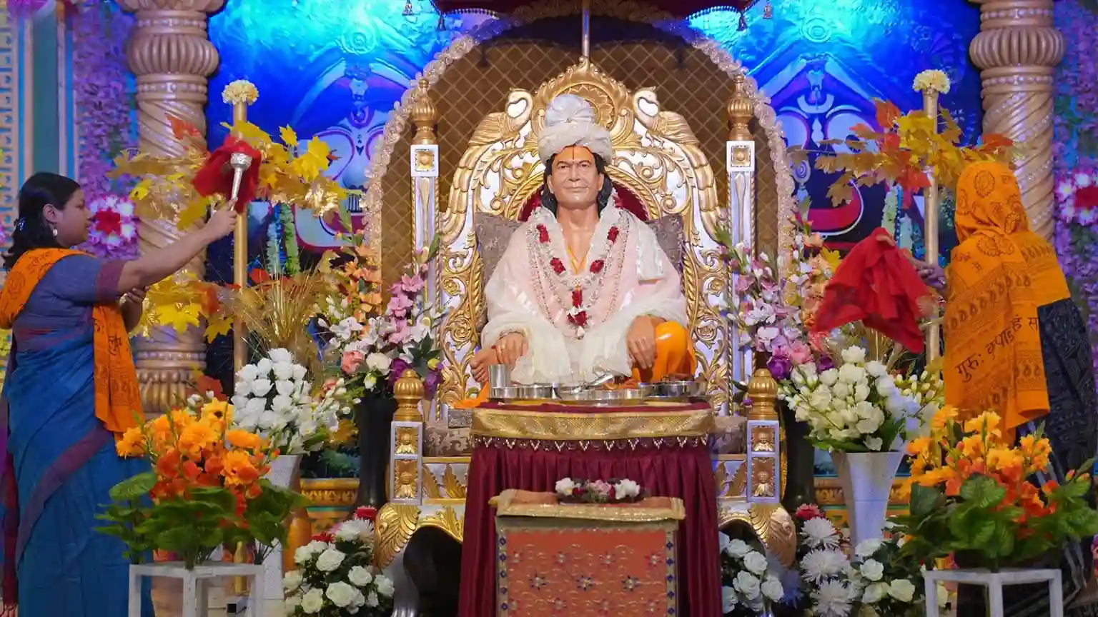 Swami Mukundananda Pictures